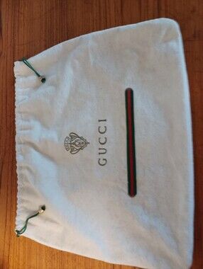 Gucci 16 X 13 Vintage Dust Bag W/ Embossed Accents
